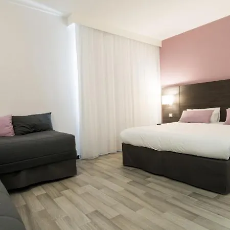מלון Eurocentre 3* Toulouse Nord Castelnau-dʼEstrétefonds