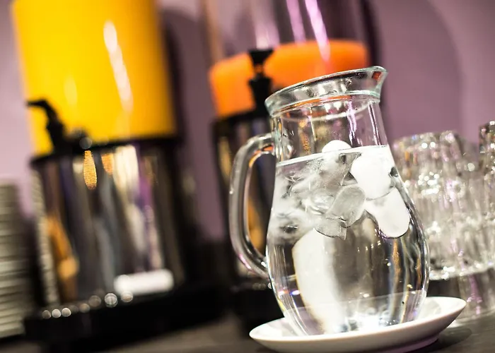 Eurocentre 3* Toulouse Nord 3* Castelnau-dʼEstrétefonds